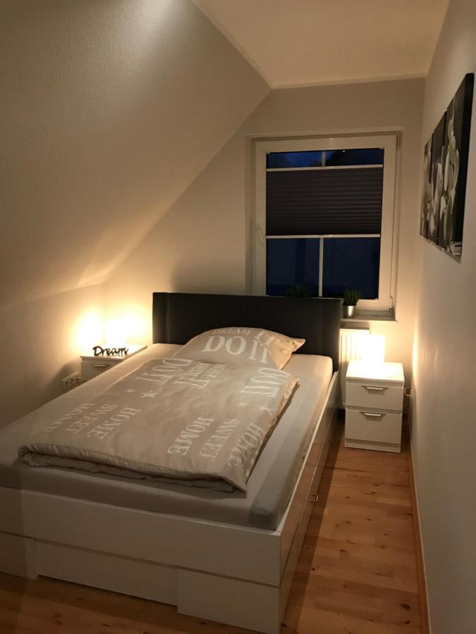 Le Casa De Jeune Dusseldorf Ngoại thất bức ảnh